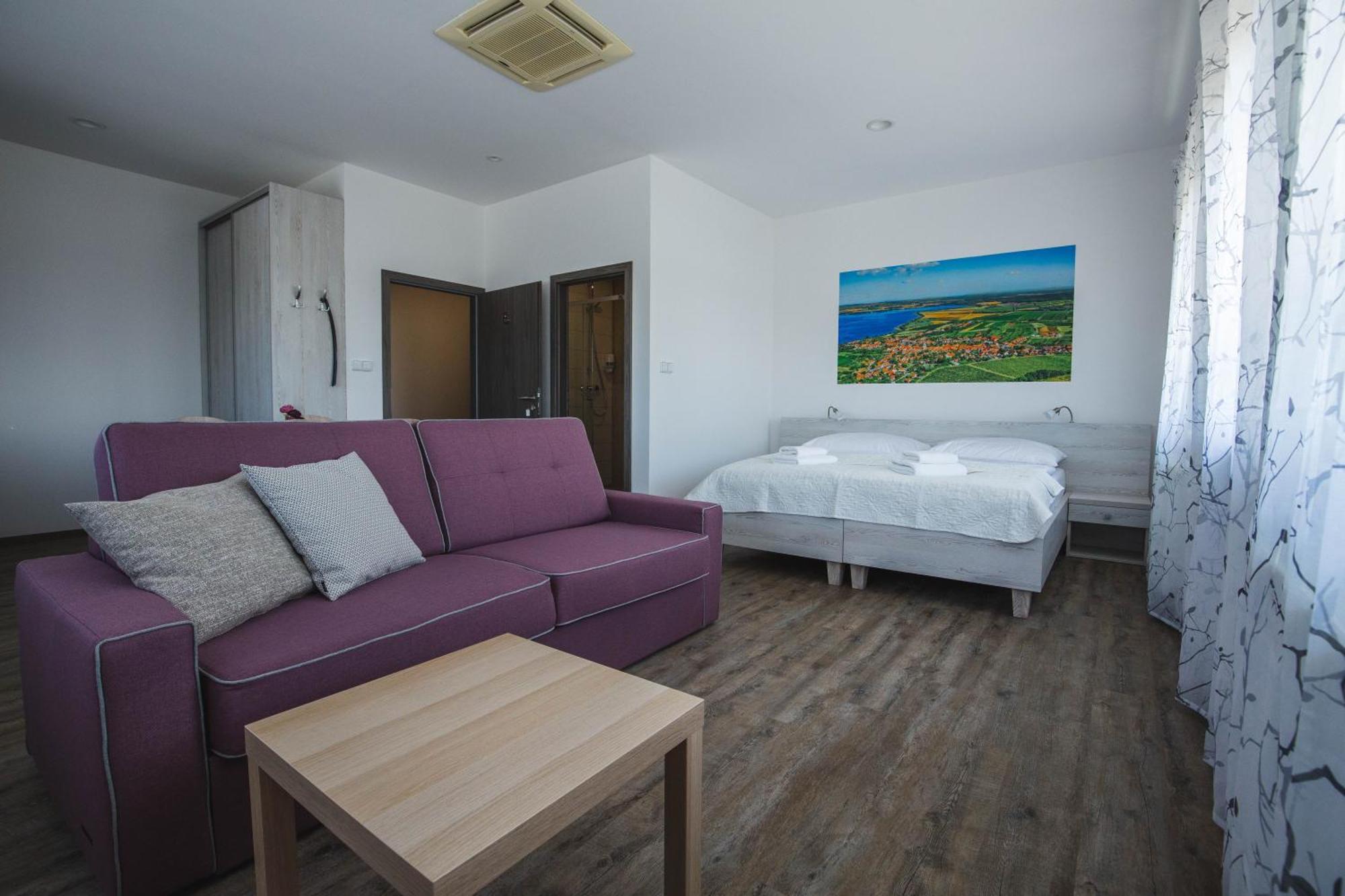 Apartmany Pemag Mikulov Exterior photo