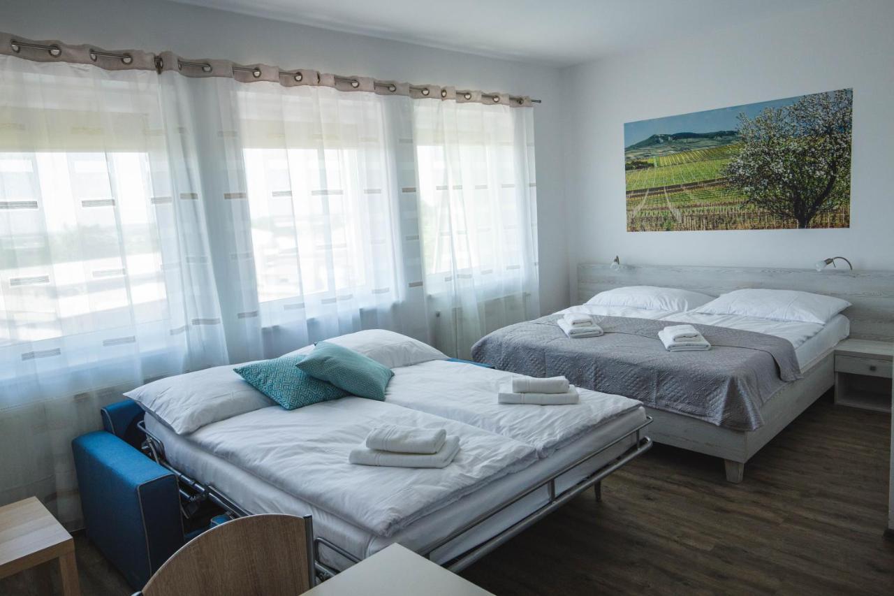 Apartmany Pemag Mikulov Exterior photo